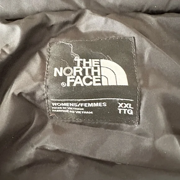 The North Face Black and Teal Plaid Puffer Vest Sheka 550 - Picture 2 of 2